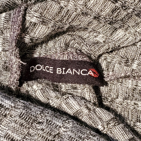Dolce Bianca Ribbed High-Low Tunic - Picture 6 of 8
